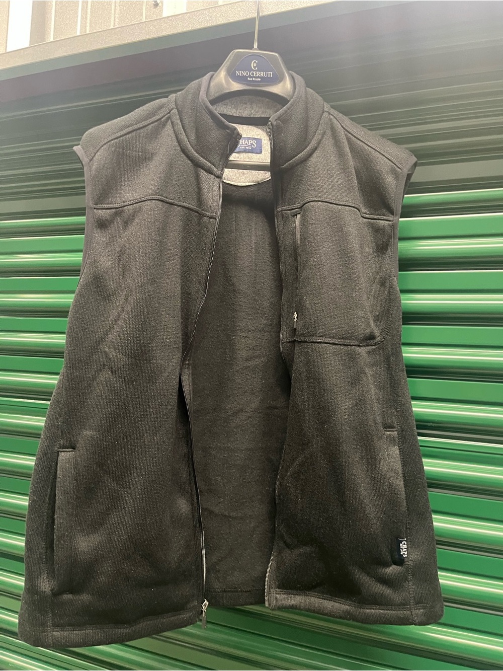 Chaps Men’s Black Fleece Vest with Zip Front